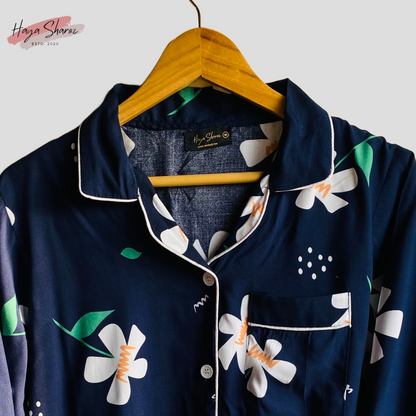 Navy Bloom
